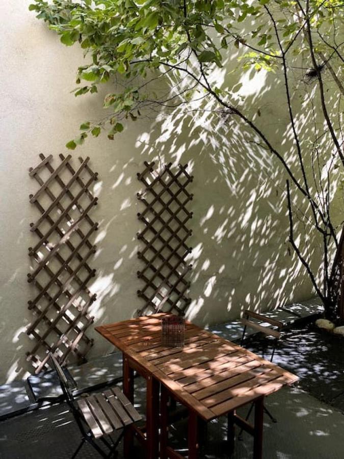 Nd Exquisites Wundervolles Ruhiges Terrassenapartment Mit Garage Wina Bagian luar foto